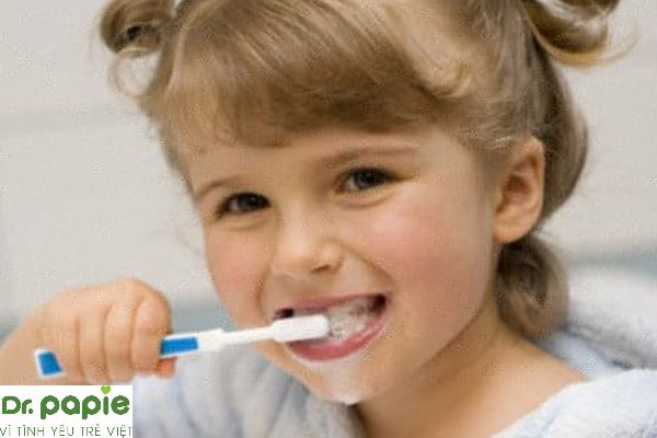 Sún răng ở trẻ nhỏ có nguy hiểm không?