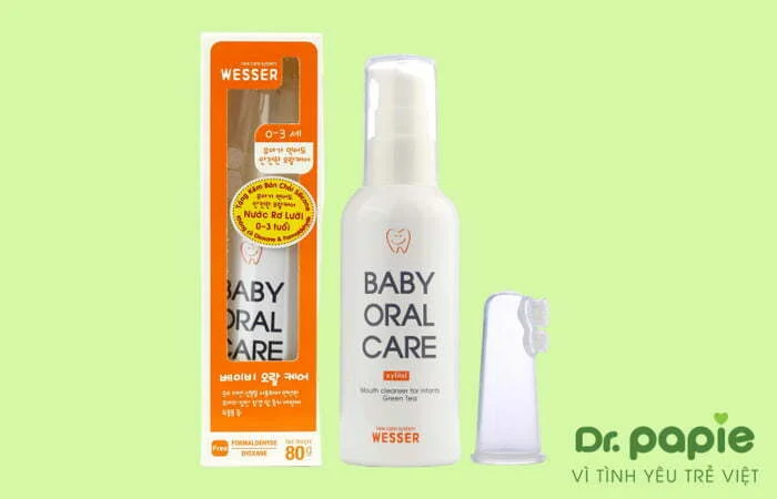 Hướng dẫn chi tiết 5 cách rơ lưỡi cho trẻ sơ sinh an toàn 7 cách rơ lưỡi cho trẻ sơ sinh bằng dung dịch Wesser