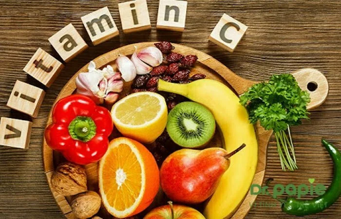Thực phẩm giàu vitamin C tốt cho trẻ bị sốt phát ban