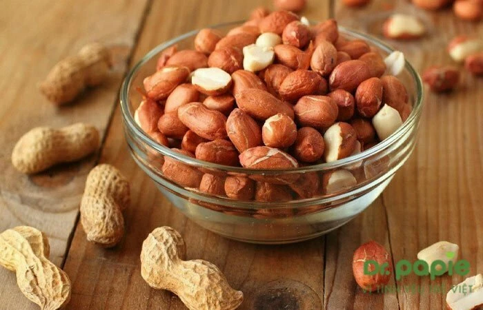 Đậu phộng không tốt cho mẹ có bé sơ sinh bị chàm sữa