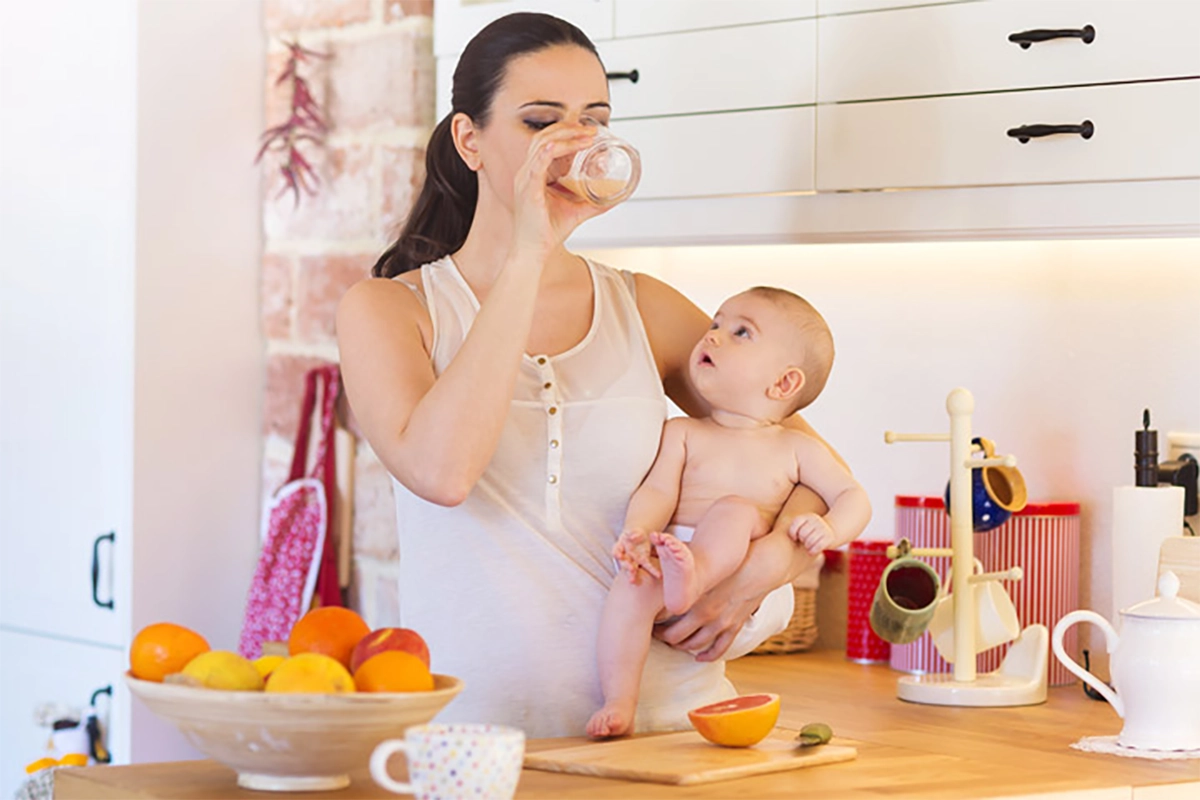 Cách kích sữa mẹ về nhiều tự nhiên, hiệu quả cach kich sua me ve nhieu tu nhien hieu qua 1