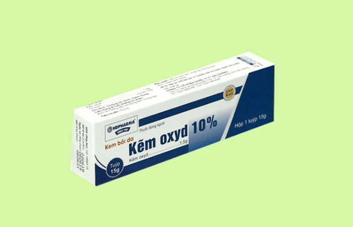 Sử dụng thuốc có chứa Kẽm Oxyd cho trẻ sơ sinh bị chàm sữa