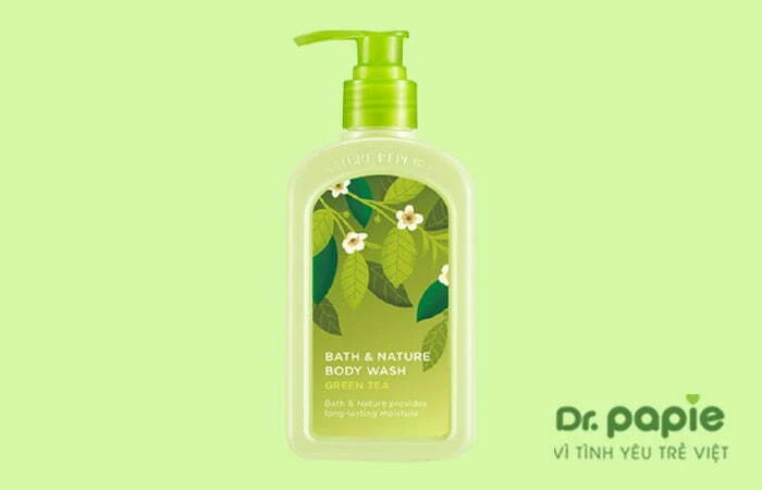 Có nên dùng sữa tắm trà xanh cho bé và nên chọn loại nào tốt nhất? Sữa Tắm Tinh Chất Trà Xanh Nature Fresh Green Tea
