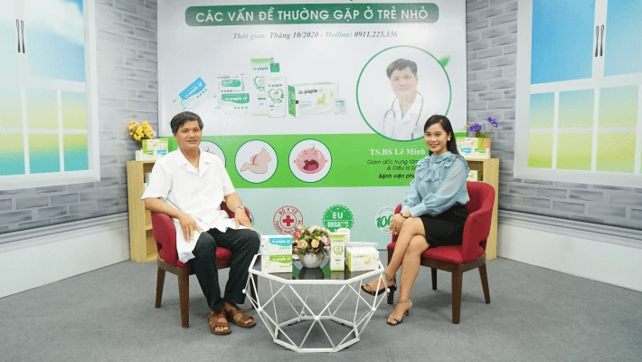 Có nên rơ lưỡi cho trẻ sơ sinh không? Những lưu ý quan trọng TS.BS Lê Minh Trác - Bệnh viện Phụ sản Trung ương khuyên mẹ nên rơ lưỡi cho bé ít nhất 1 lần/ ngày