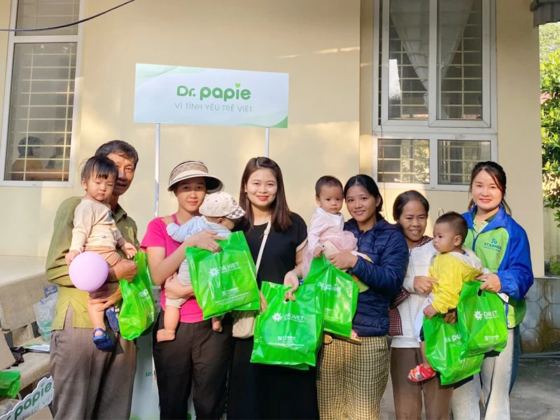 diem tram yeu thuong tiem chung an toan lan toa hanh phuc 1