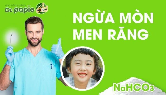 5 lợi ích vàng của Baking Soda (NaHCO3) với răng miệng NaHCO3 có có PH bằng 7 giúp cân bằng pH trong khoang miệng, tránh quá trình bào mòn men răng diễn ra