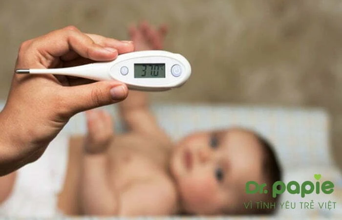 Giải đáp về 4 giai đoạn sốt siêu vi ở trẻ và cách chăm sóc riêng cho từng giai đoạn Giai đoạn hạ thân nhiệt trong sốt siêu vi
