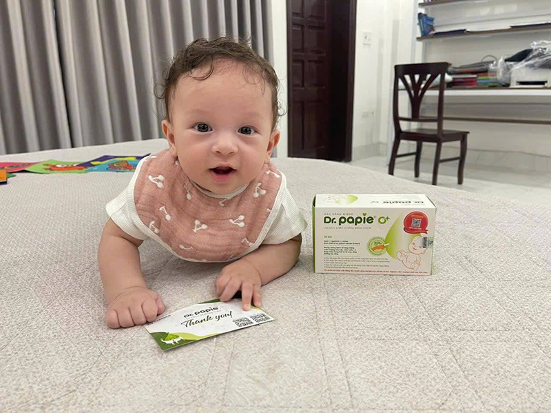 Nấm miệng ở trẻ: Sai lầm nhiều cha mẹ mắc phải, bác sĩ cũng không ngoại lệ nam mieng o tre sai lam nhieu cha me mac phai bac si cung khong ngoai le 1