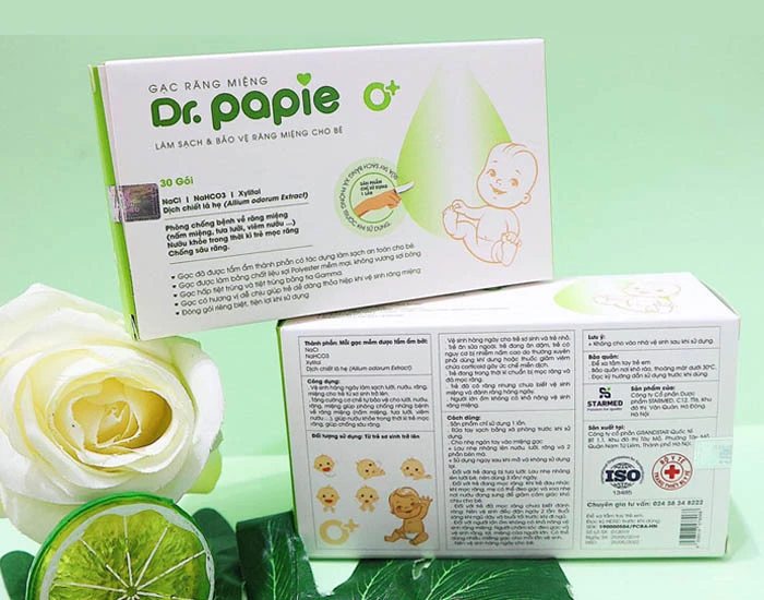 Tại sao trẻ sơ sinh bị lưỡi trắng và cách điều trị theo từng nguyên nhân Gạc rơ miệng DrPapie