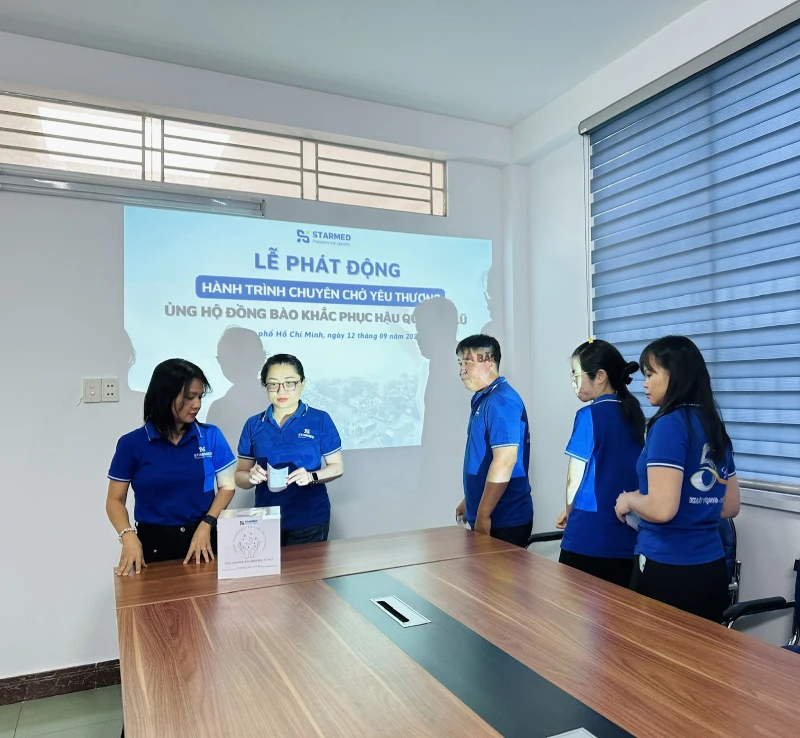 Nhân viên tập đoàn trụ sở miền Nam cùng nhau ủng hộ vùng bão lũ CBNV Starmed ủng hộ khắc phục hậu quả sau bão (1)