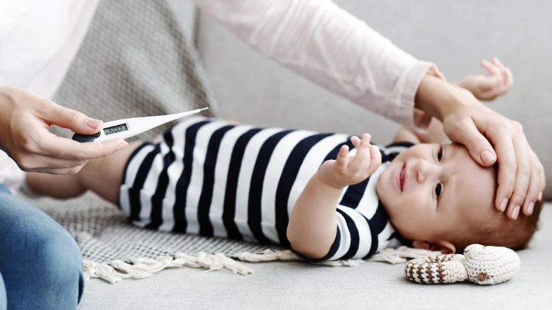 Nhiễm khuẩn là vấn đề gây sốt phổ biến ở trẻ sơ sinh
