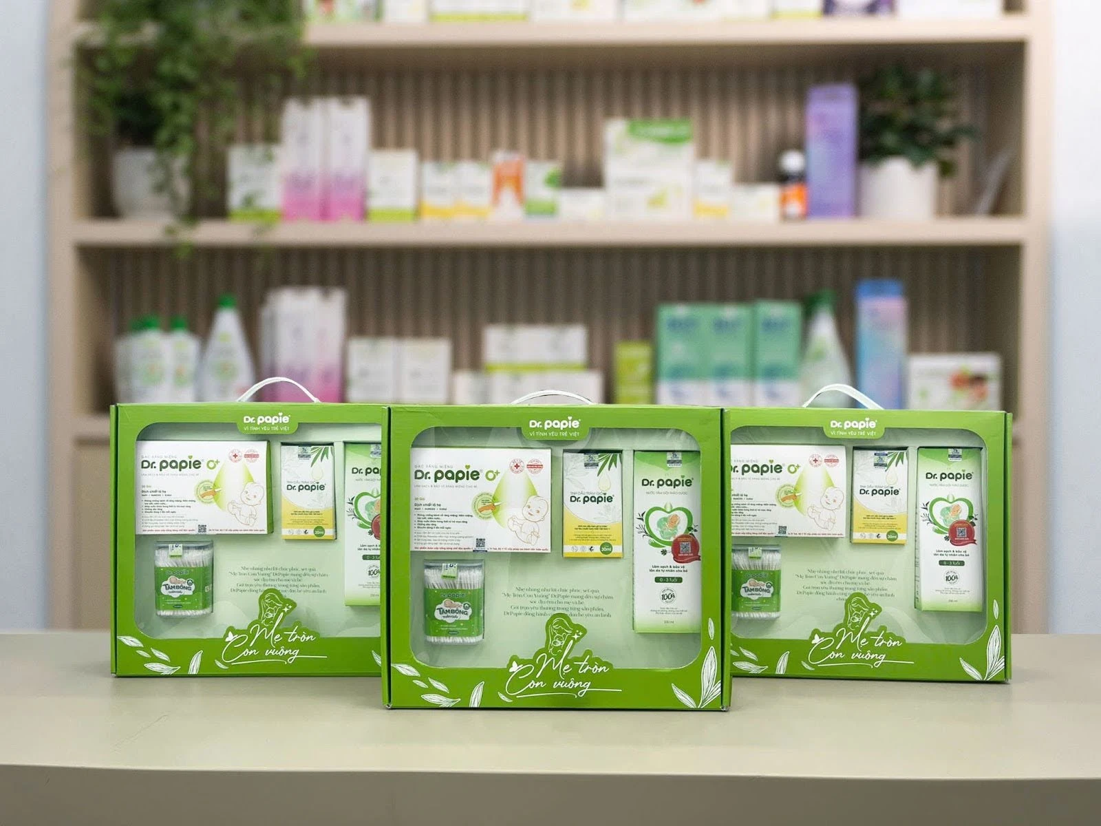 Ra mat combo me tron con vuong 1